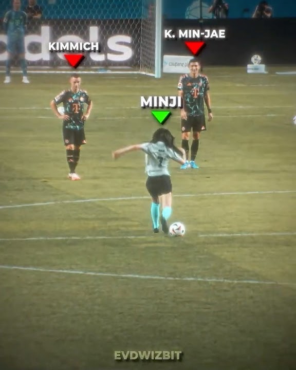 SHE REALLY SHOULD TRY PRO FOOTBALL 💀 #njz #newjeans #kpop #kpopfunny #memes