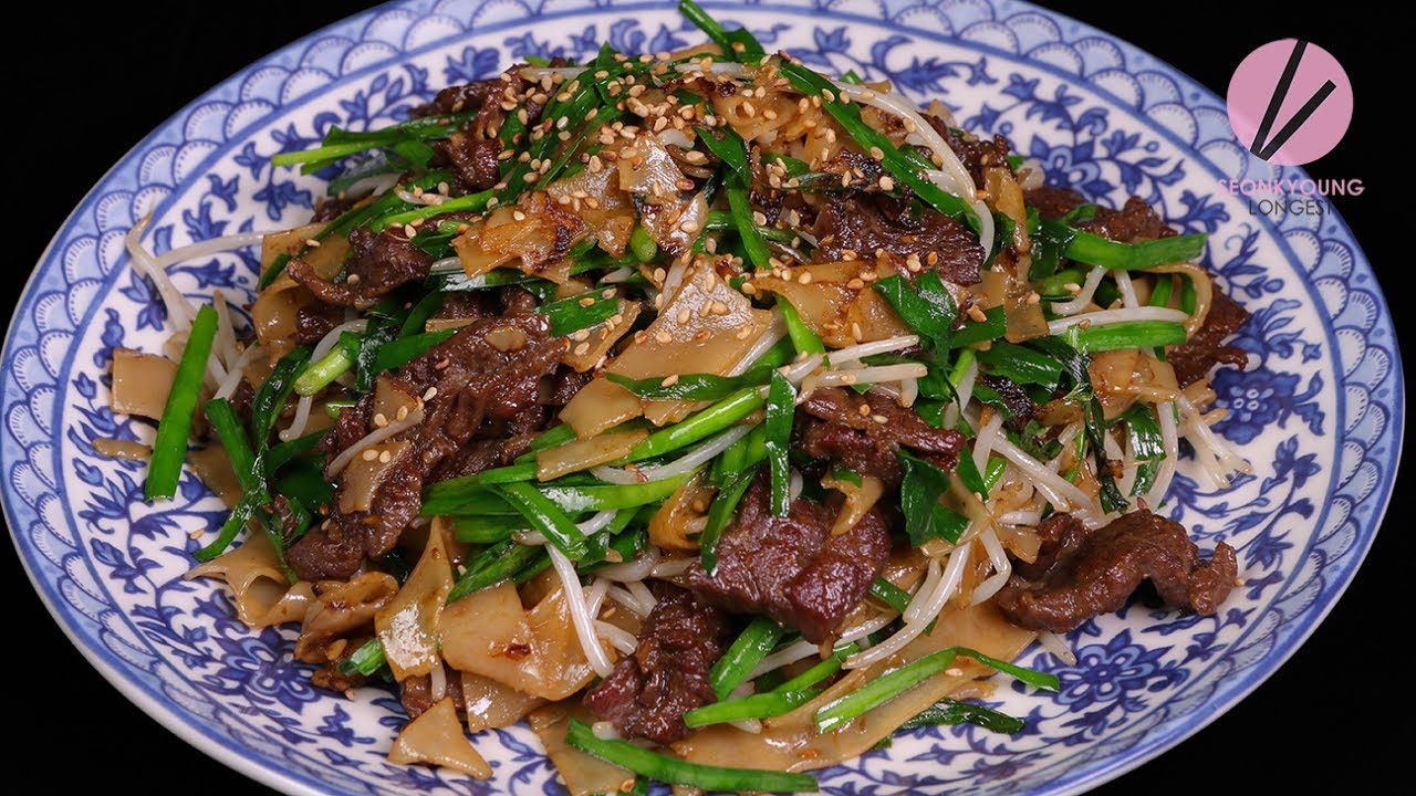 Beef Chow Fun | Seonkyoung Longest