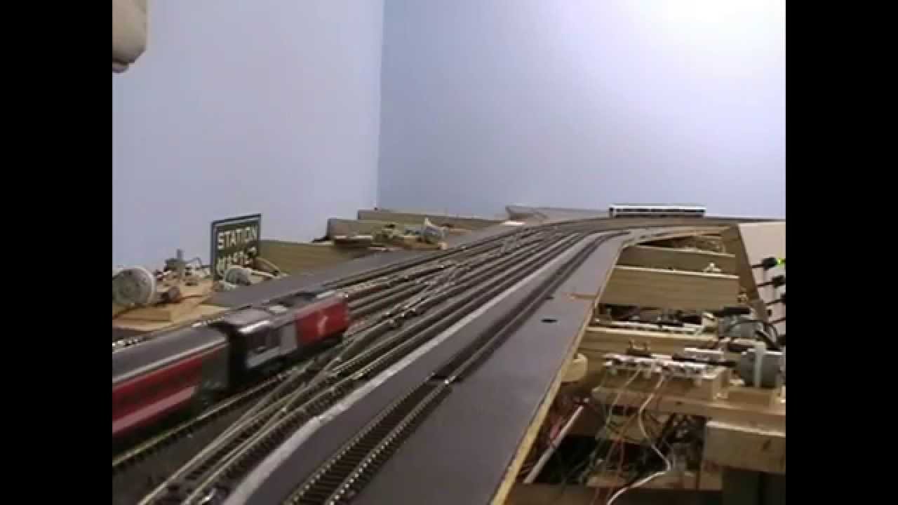 New current layout. Virgin HST 2 crossovers to loop - YouTube