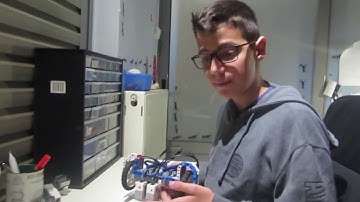 Ev3 PID (PD) Line follow Robot Part #1