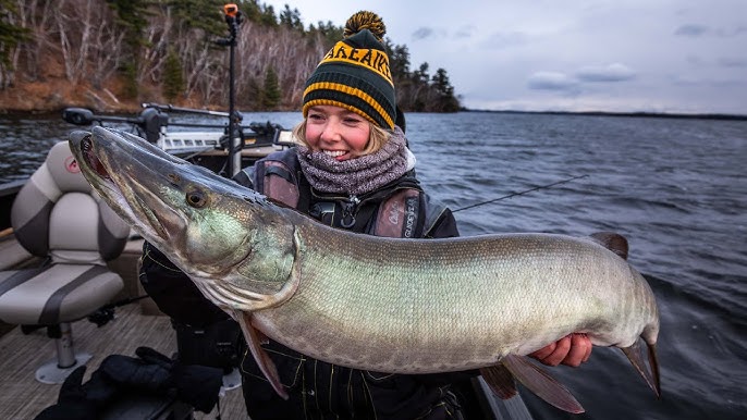 I Learned EVERYTHING From This Guide!! MUSKY Fishing Chautauqua