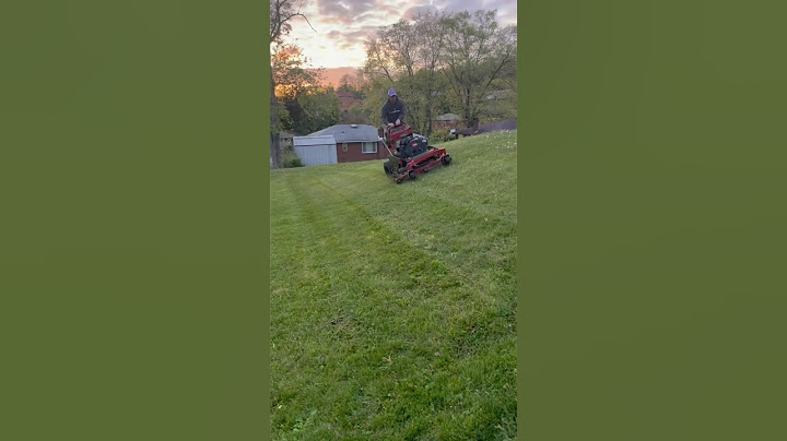 Toro Grandstand Throwing Wet Grass on a Hill #shorts