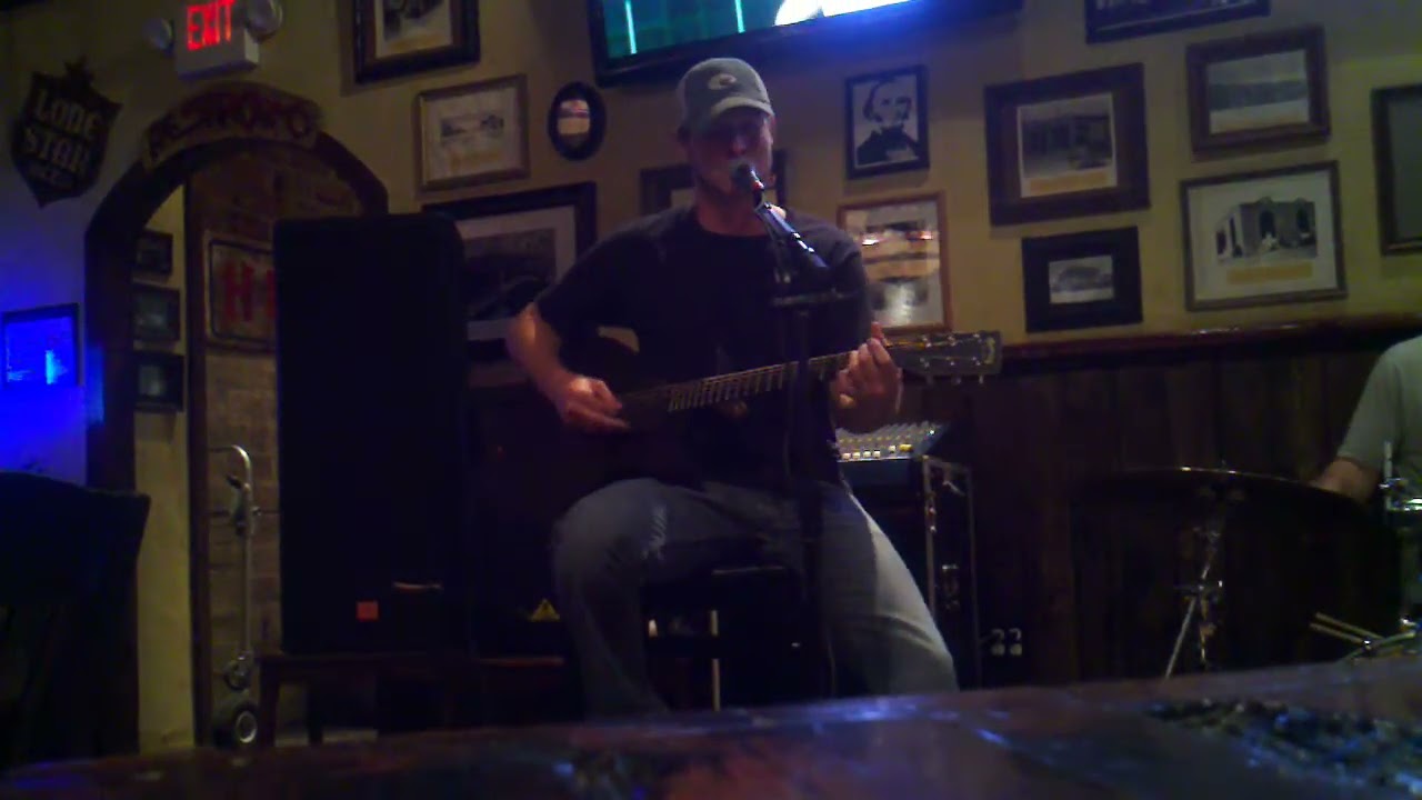 Chip Oliphant semiacoustic Stoney LaRue cover Feet Dont Touch The