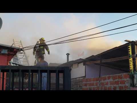 Incendio de casa en población Maipo