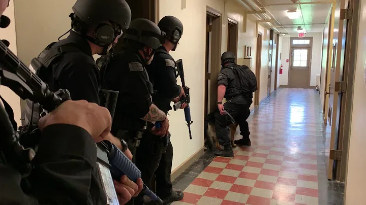 Iowa Corrections Hostage Negotiations Training