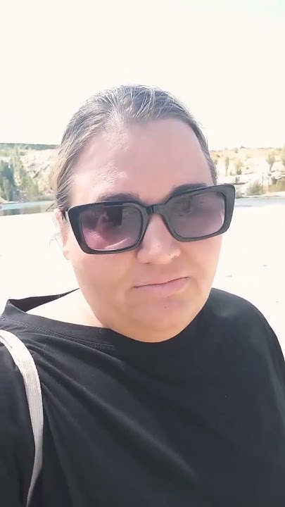 хочу телефон#видыкрыма#самсунг #айфон #крым#голубоеозеро - YouTube