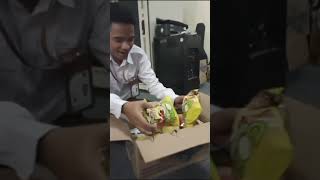 Unboxing Hadiah Ultah dari Kelas XI MIPA 2 - VID 20240205 WA0039