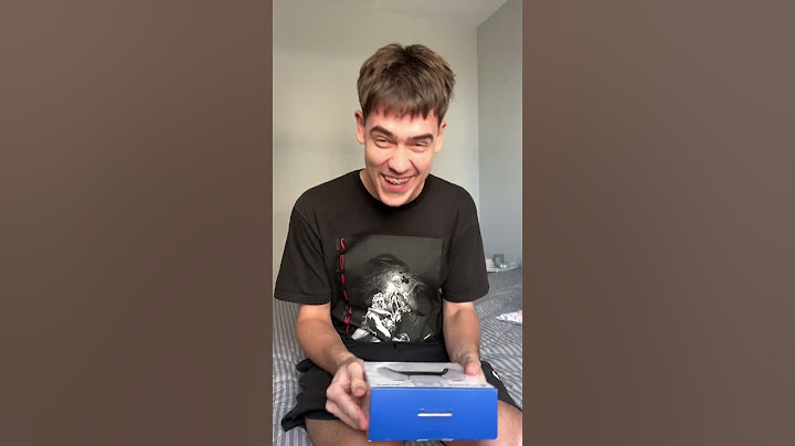 ПОДАРИЛА ПАРНЮ PLAYSTATION 5! ОН О НЕЙ МЕЧТАЛ!