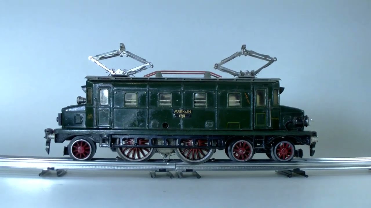 Märklin Spur 0 Modellvarianten mit Gleichteilen/Märklin Gauge 0 Model variants with identical parts