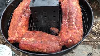 Easy smoked ribs with smoker device for Weber Kettle.