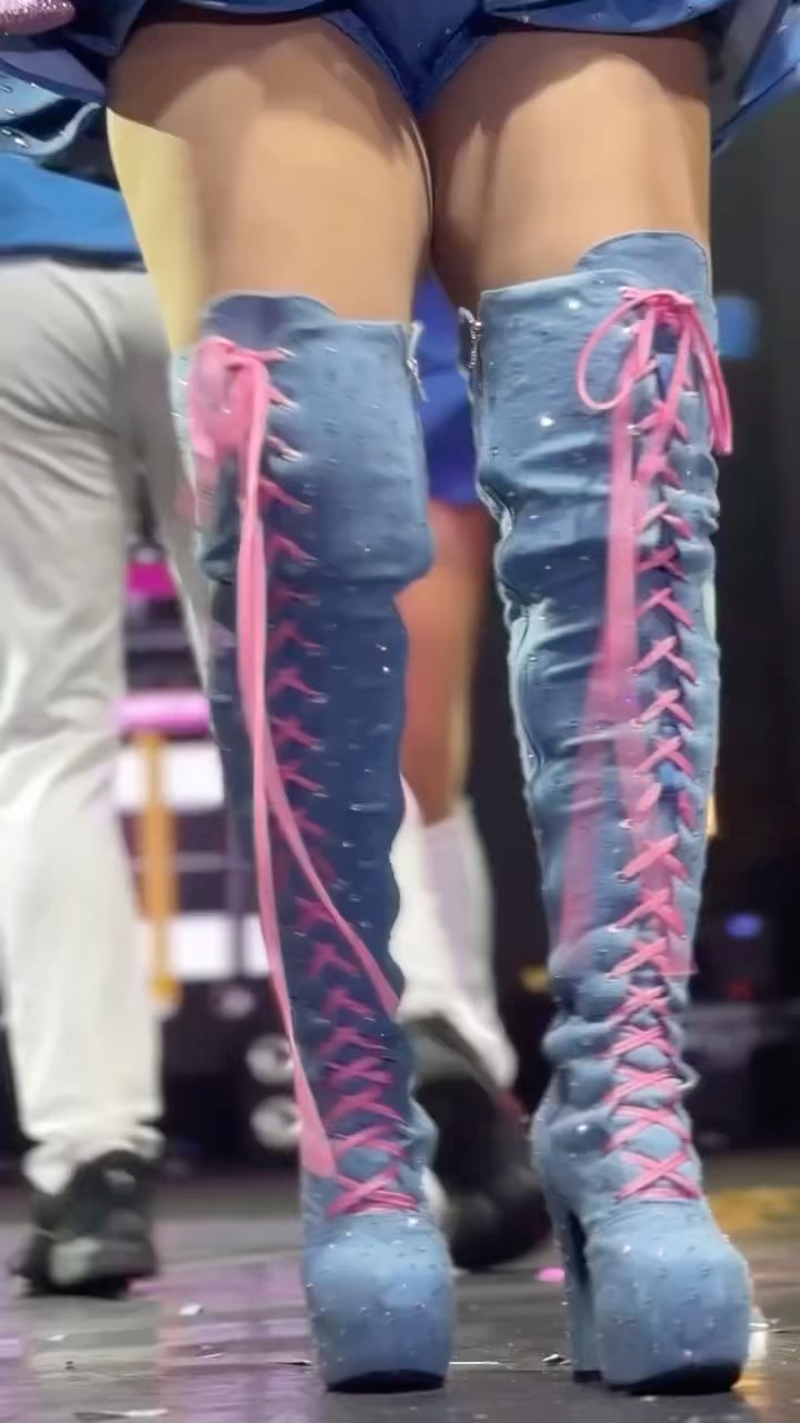 A nova bota da Joelma