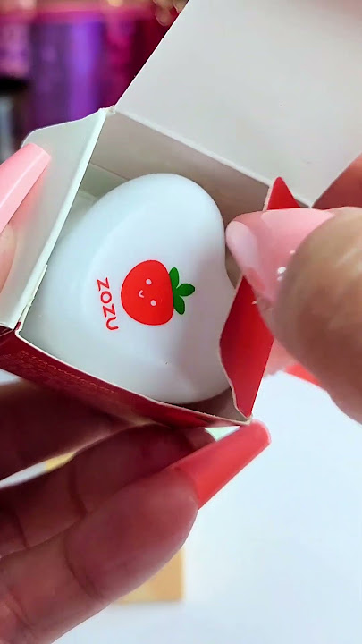 #beauty #makeup #makeuphacks #beautytips #lipbalm #gloss #asmr #oddlysatisfying #shorts #lipstick