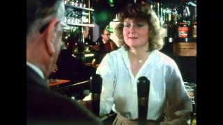 Vignette de la vidéo "The Lancashire Hotpots - The Perfect Pint (funny drinking song)"