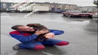 Bir Köpeğin Dostluğu, Bir Dostun Köpekliğinden Iyidir.