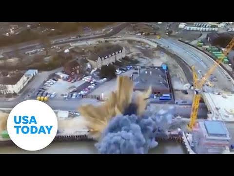 World War II-era bomb unexpectedly explodes as crews try to defuse it in England | USA TODAY