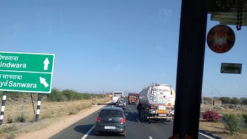 g.s.r.t.c Express  vs r.s.r.t.c  Express  full race sirohi high wey    😎😎😎🤟 # bus videos #