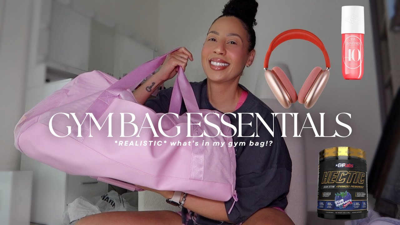 *realistic* what's in my gym bag?!👟 gym bag essentials for beginners ...