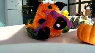 Halloween Guy Sings Mnah Mnah