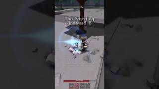 Dominating two teamers alone | The Strongest Battlegrounds