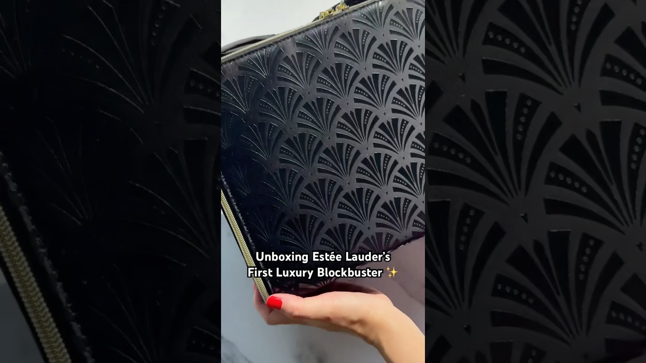 Unboxing Our First Luxury Blockbuster #esteelauder #EsteeWishlist #holidaygifts #unboxing