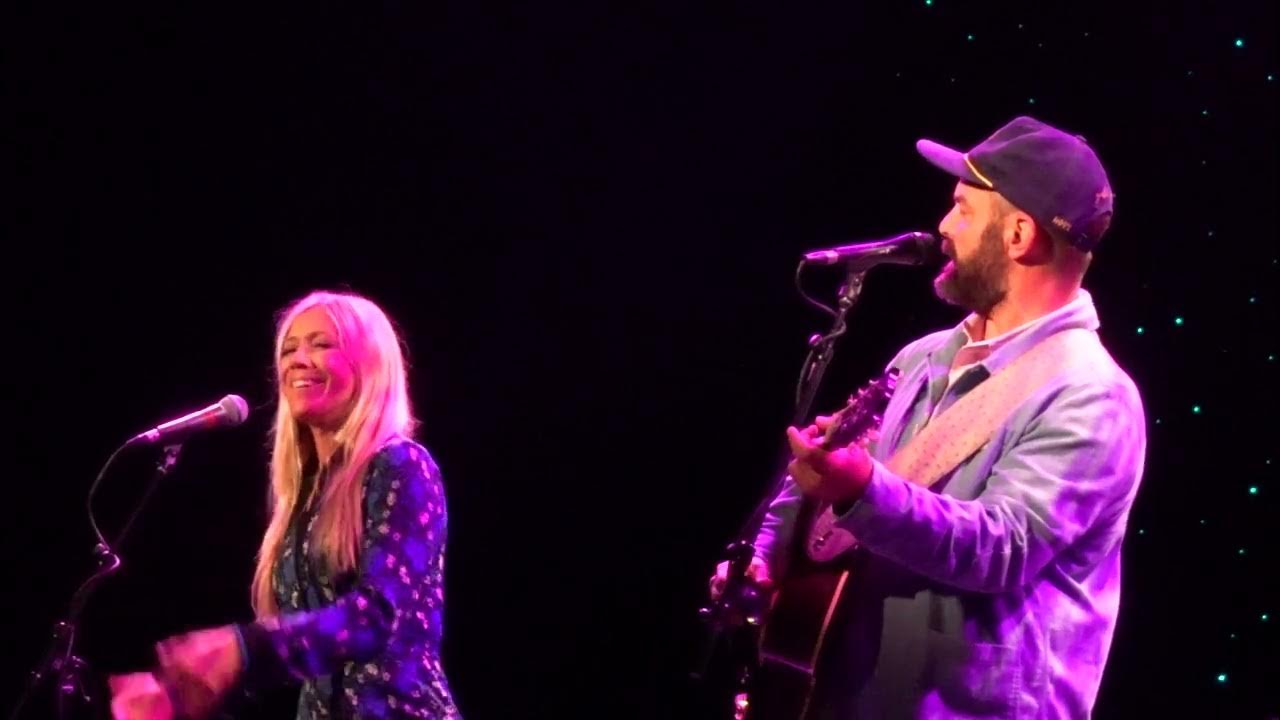 Bones, Drew and Ellie Holcomb, Seattle, WA, 2023 Bones, Drew and Ellie Holcomb, Seattle, WA, 2023