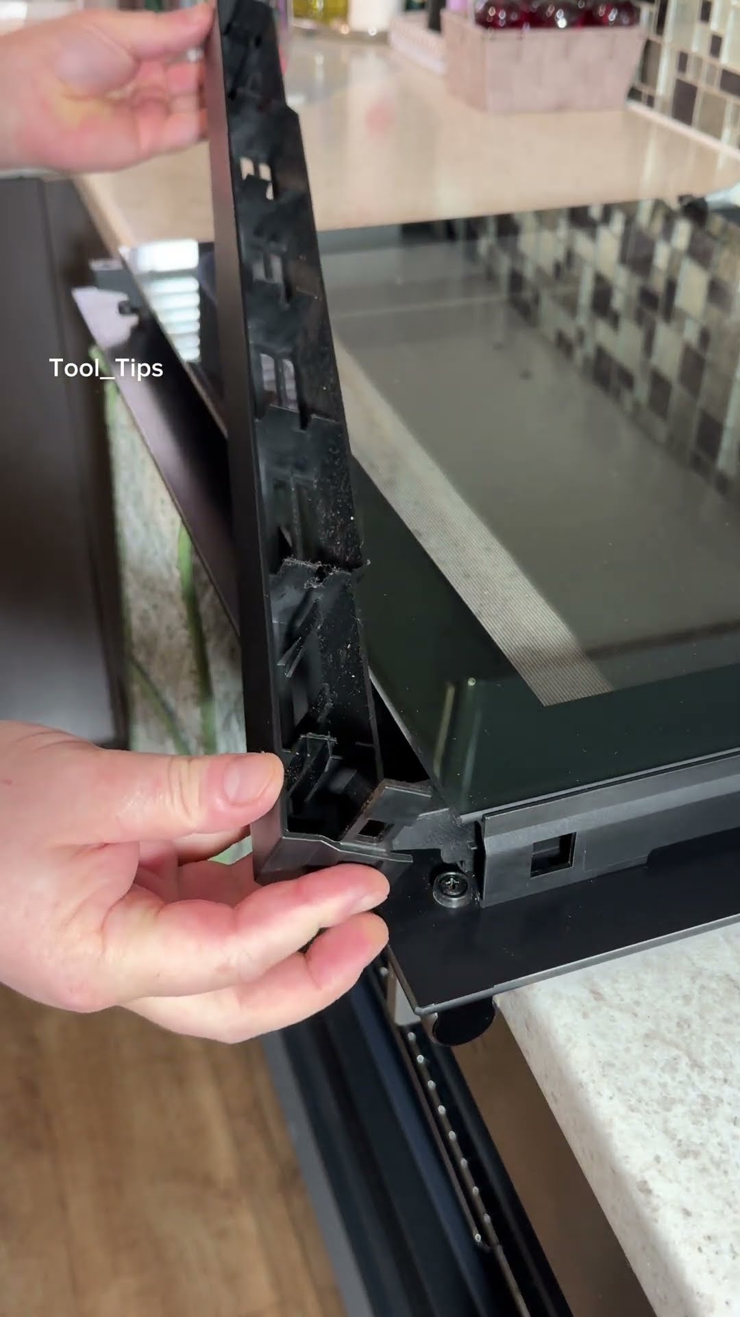 The Oven Door Tip ?
