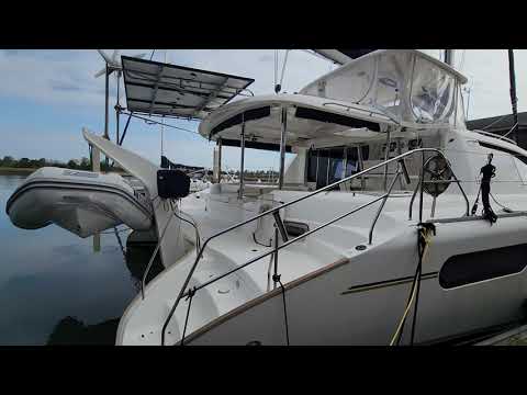 Leopard 46 Catamaran Walkthrough [QUEST]