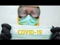 Чи можна заразитися COVID-19 надворі та в під'їзді? - відповідає вірусолог
