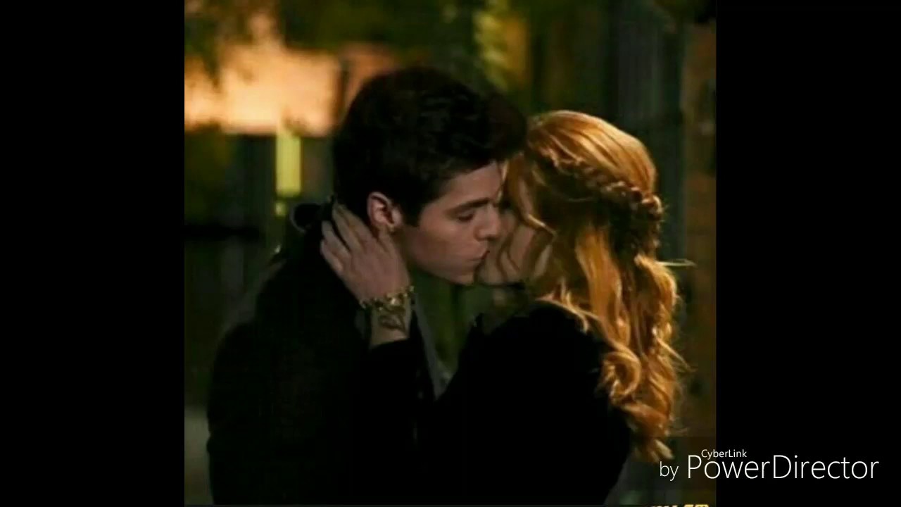 Алек и Клери. Это не женщина это беда.