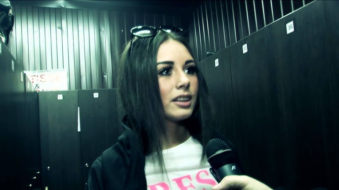 Бұталардағы кискаларды жалау