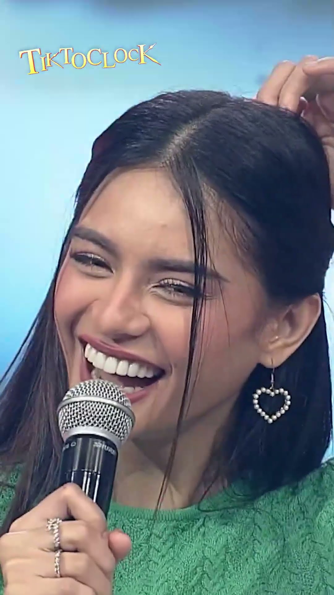 Sa 'TiktoClock' na lang kinikilig si Faith Da Silva! #shorts | TiktoClock