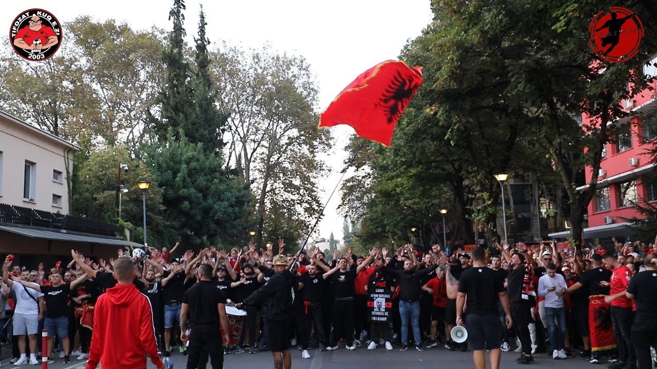 Tifozat Kuq e Zi ||| Koreografia dhe paraqitja në ndeshjen Shqipëri 3-0 Çeki