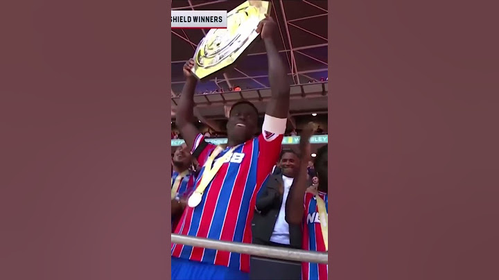Crystal Palace lift the Community Shield for the first time in their history 🏆👏