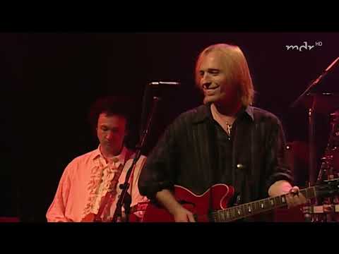 Tom Petty & The Heartbreakers - "Call Me the Breeze" (J.J. Cale cover) - live - 1999.04.23 - Hamburg
