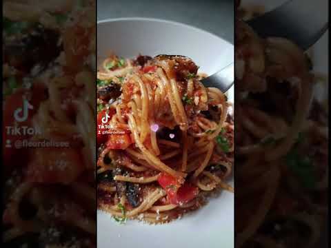 spaghetti à l'aubergine