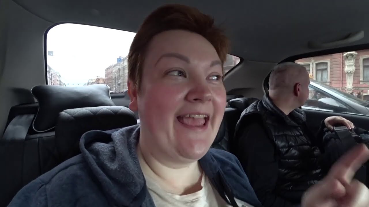 БОМЖУЕМ в Питере 🏡 Обзор нашего жилья в Санкт Петербурге 🏢 Сняли ...