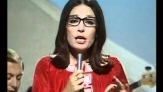 Nana Mouskouri - Mes Tin Varka