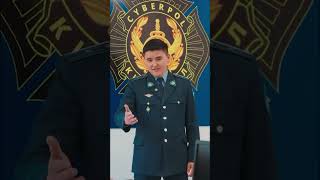 Джеки Чан просит код из SMS: полиция показала опасный дипфейк