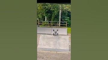 Freestyle backflip #arrma #talionexb #rccar #rcshorts #skills #bashing #shortvideo #shorts #fyp #rcb