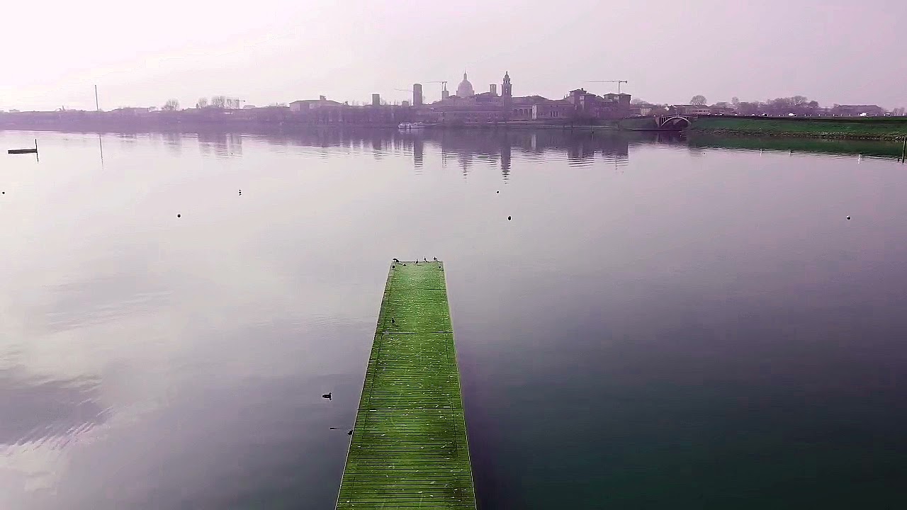 Mantova dal lago di mezzo