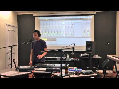 A Long Walk - Paul Dateh Live-Loop Cover