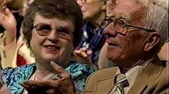 Myron Floren on the accordion with The American Patrol Medley and The Battle Hymn of the Republic Myron Floren on the accordion with The American Patrol Medley and The Battle Hymn of the Republic