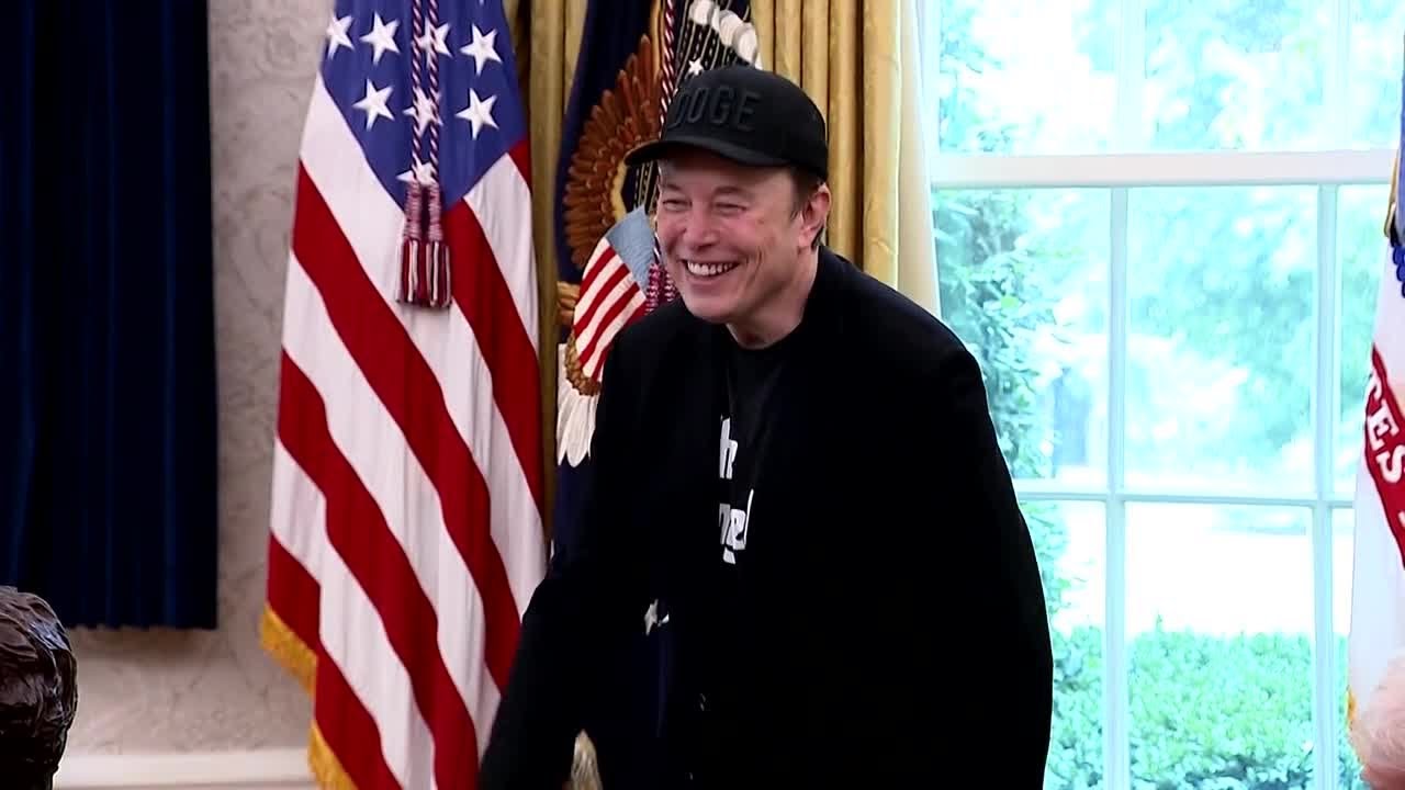 Trump gives Elon Musk an Oval Office sendoff, crediting him with 'colossal change'
