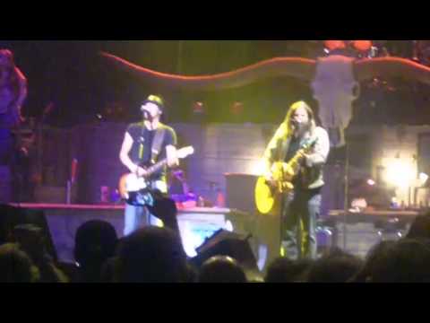 kid rock -  jamey johnson only God knows why. Duet
