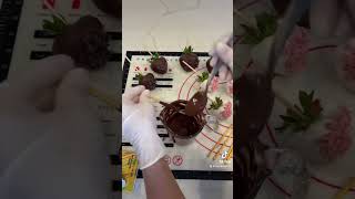 Fresas Cubiertas con Chocolate #chocolatecoveredstrawberries #chocolate