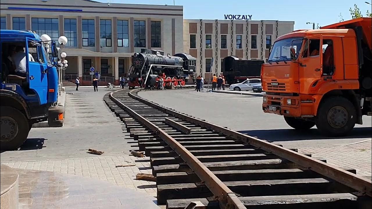 Жд тараз. Тараз вокзал паровоз. Тараз Джамбул. Западный Железнодорожный вокзал. Джамбул поезд.