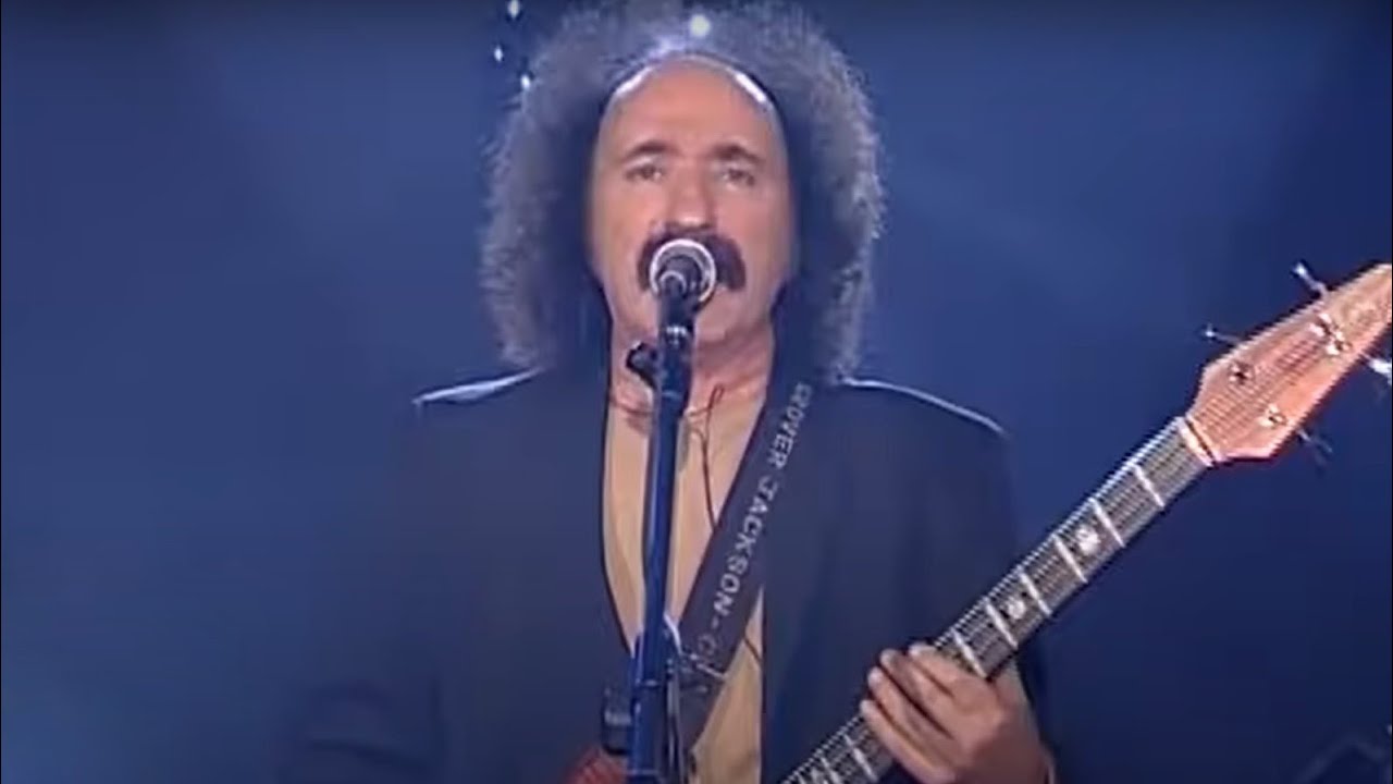 Watch Camaleonti - Applausi (Live 40 anni di Musica e Applausi) - Il meglio della musica Italiana on YouTube Watch Camaleonti - Applausi (Live 40 anni di Musica e Applausi) - Il meglio della musica Italiana on YouTube