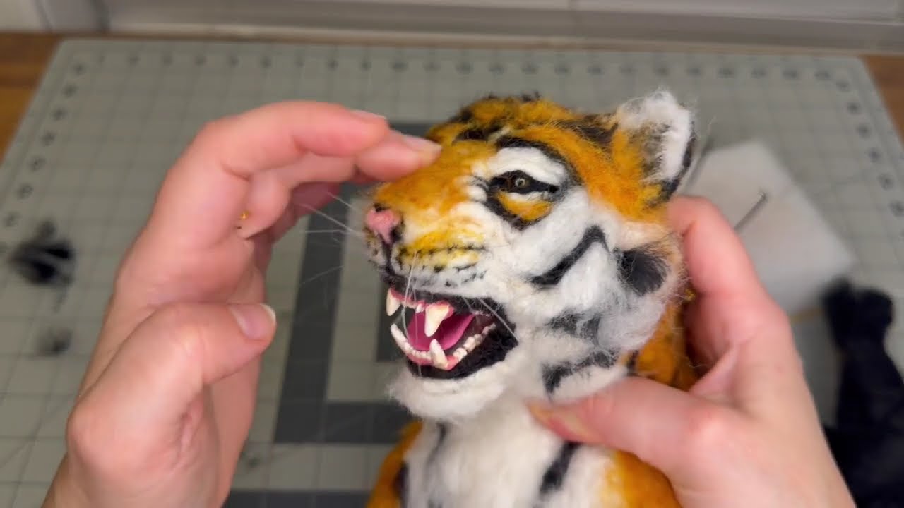 Bringing My Needle Felted Tiger to Life | How to Add Realistic Head Stripes on a Needle Felted Tiger