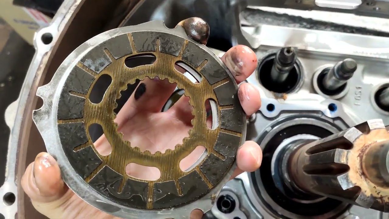 Ревизия TRAXON 12 TX 2210 TD DAF