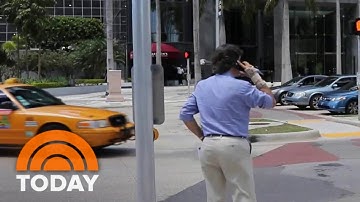 Smartphones May Be To Blame For Spike In Pedestrian Deaths, Report Says | TODAY